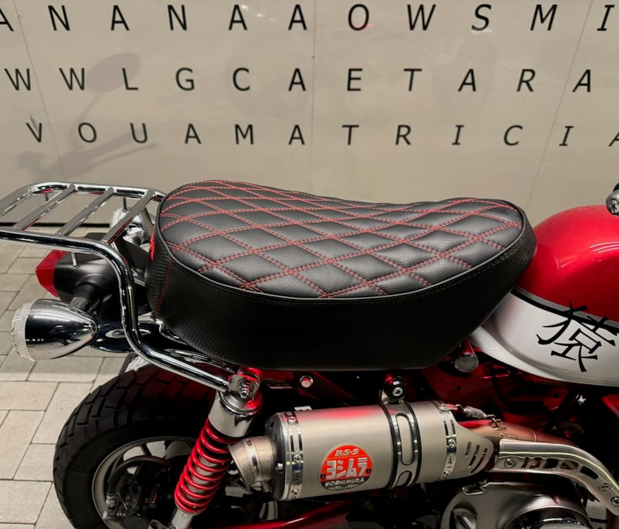 Honda Monkey double-diamond stitch seat cover with piping