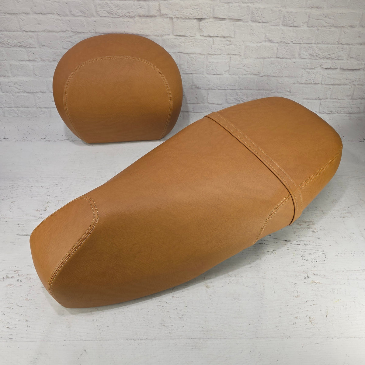 Vespa GT200 golden tan seat cover with backrest pad cover