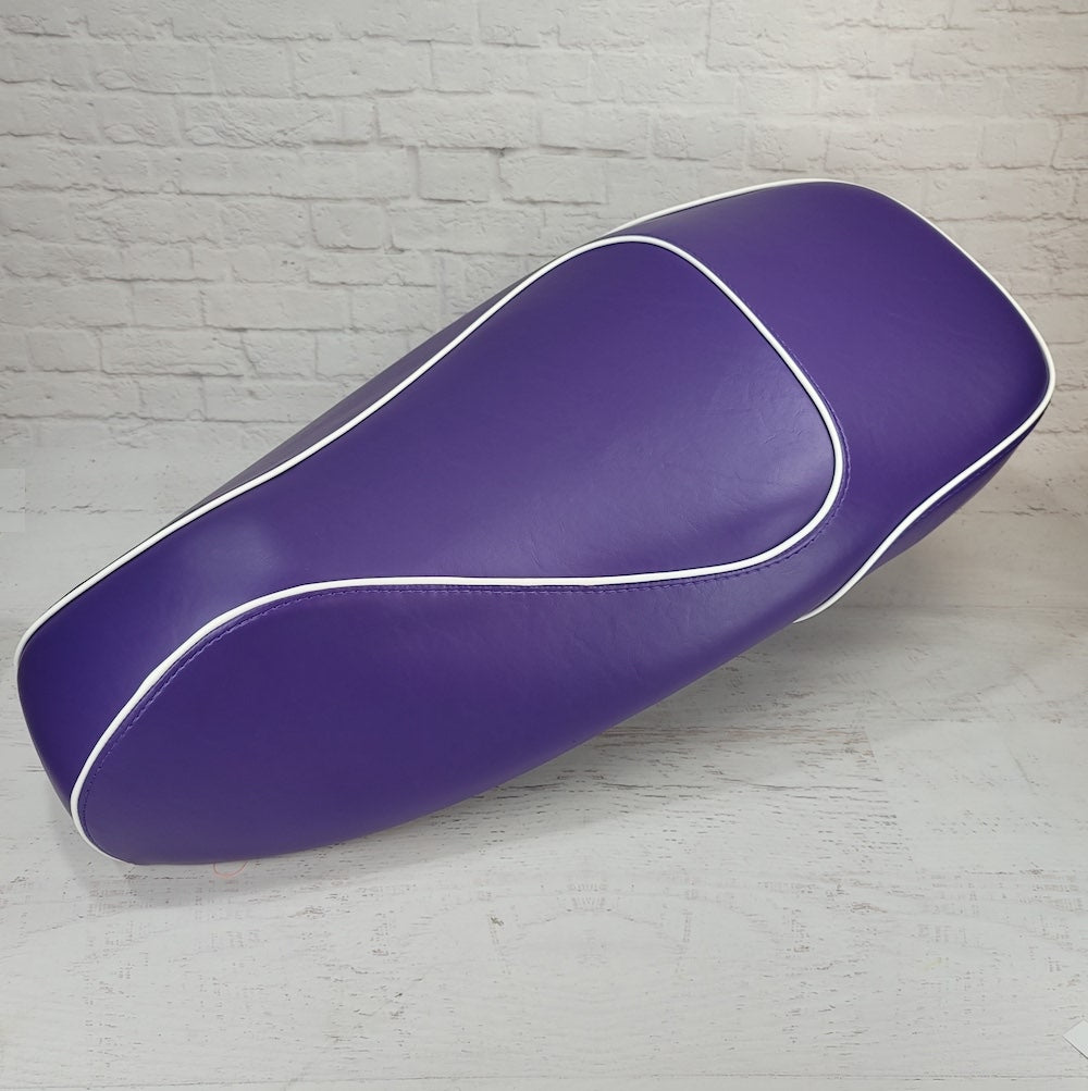 Vespa GTS 250/300 purple seat cover with piping