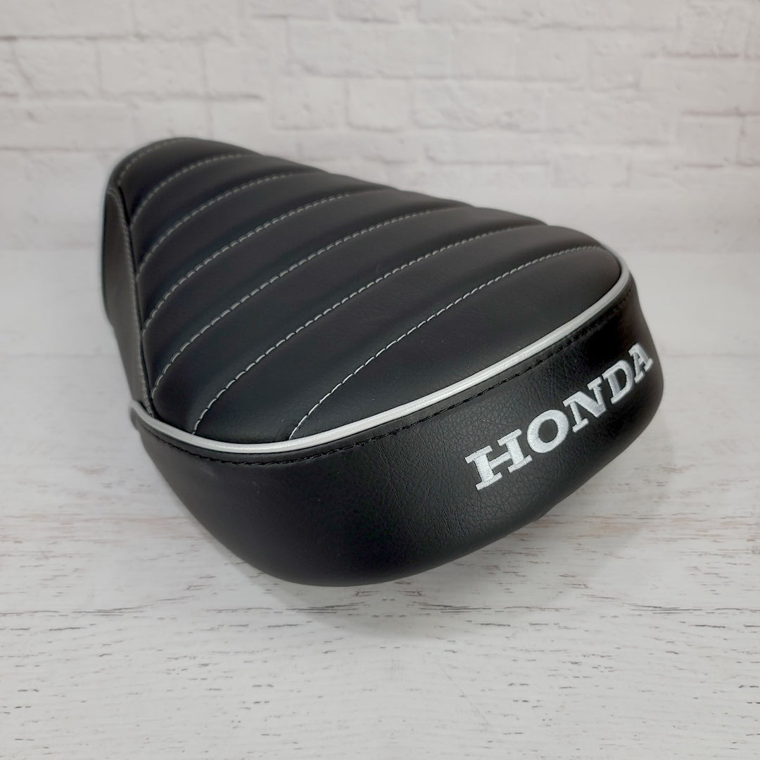 Honda Super Cub / Trail 125 BLACK Tuck and Roll Seat Cover