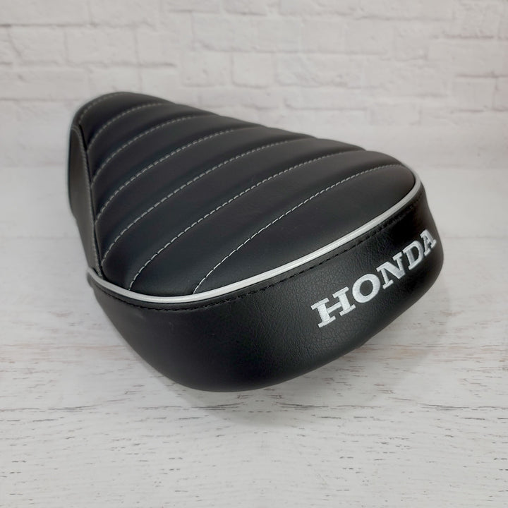 Honda Super Cub / Trail 125 BLACK Tuck and Roll Seat Cover