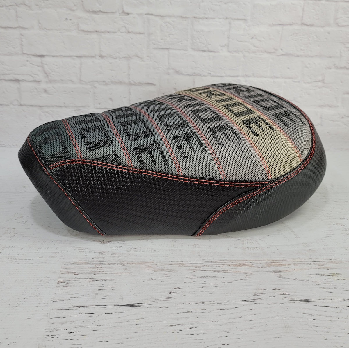Honda Super Cub BRIDE gradient tuck and roll seat cover