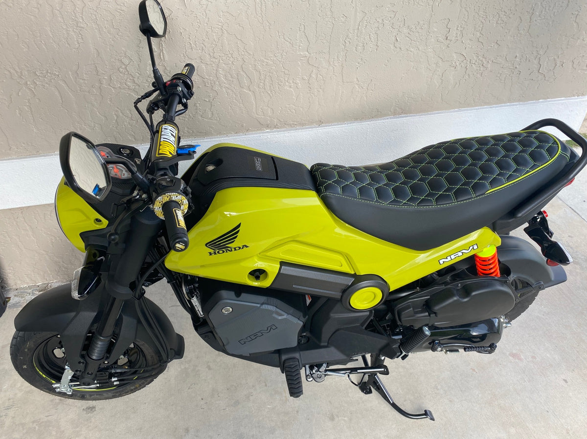 Honda Navi nested hexagon seat cover with Grasshopper Green stitching