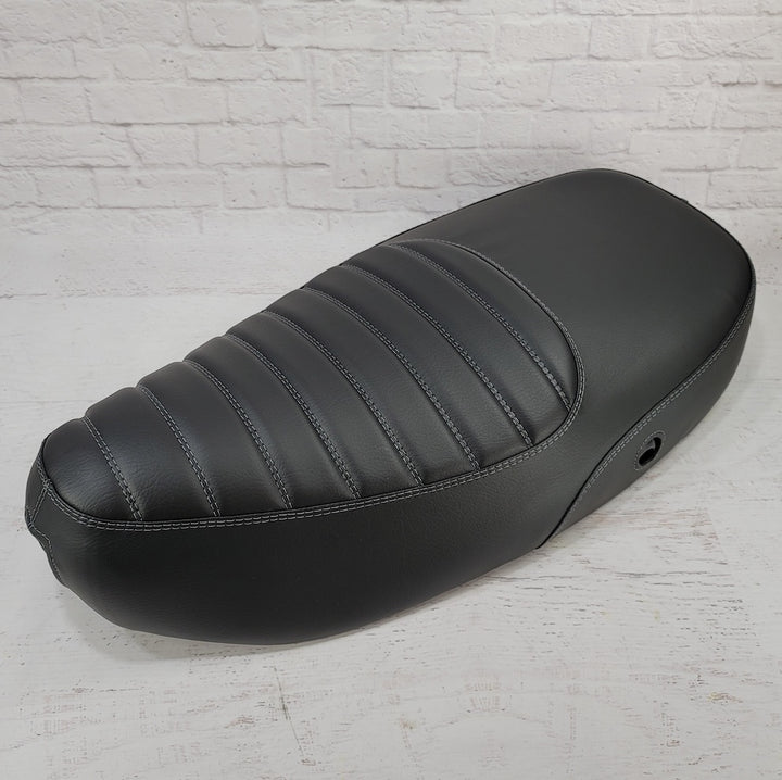 Vespa LX 50 / 125/ 150 Padded Seat Cover