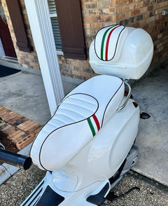Vespa Sprint / Primavera WHITE Seat Cover Tuck and Roll with Italian Racing Stripe