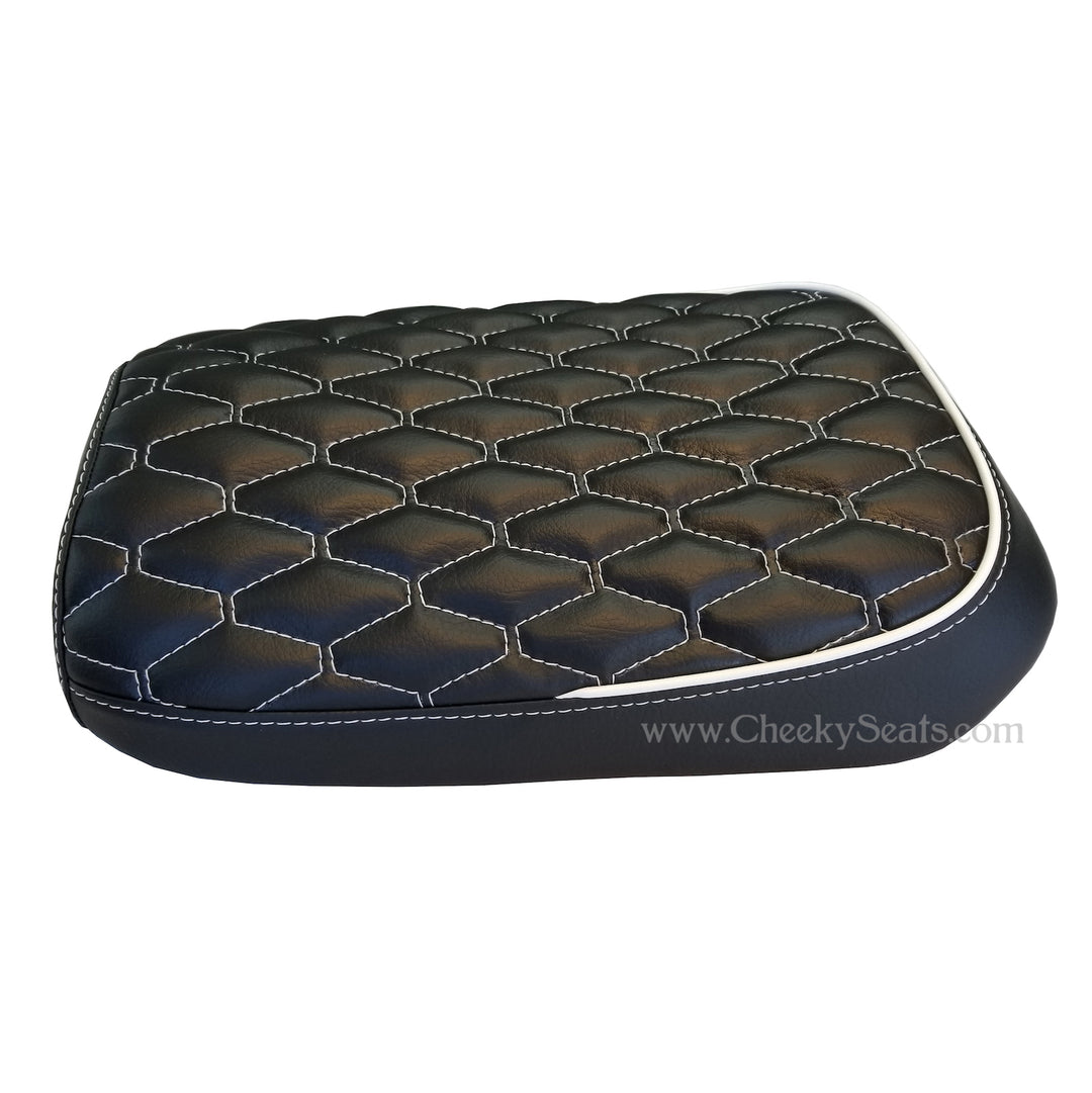 Honda Ruckus Long Diamond Hex Zoomer Seat Cover