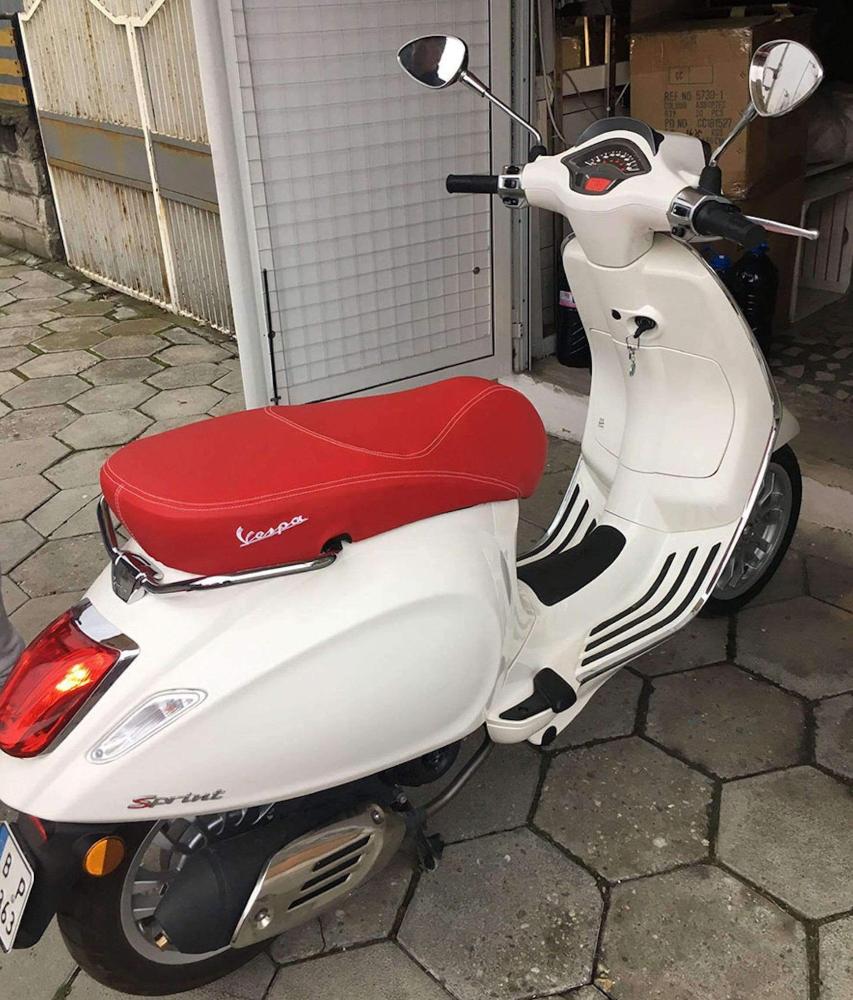 Vespa Primavera Sprint Seat Cover Matte Red by Cheeky Seats